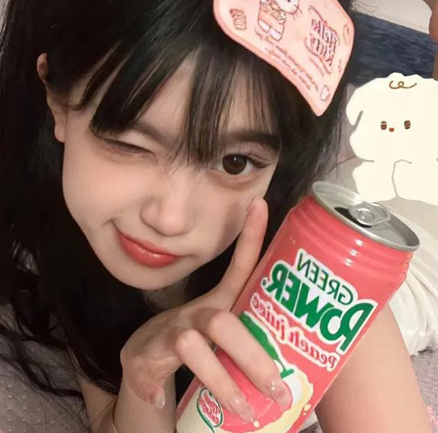 怕羞的黄莺